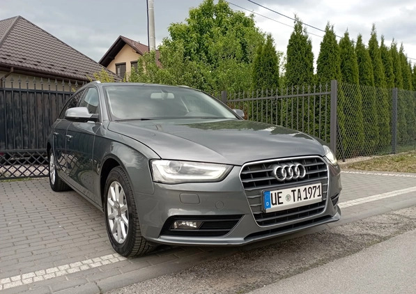 Audi A4 cena 43800 przebieg: 228000, rok produkcji 2014 z Słomniki małe 466